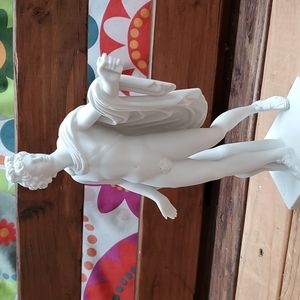 Vtg Apollo alabaster statue